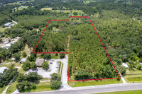 2023-7-24 23566 E Colonial Dr Christmas